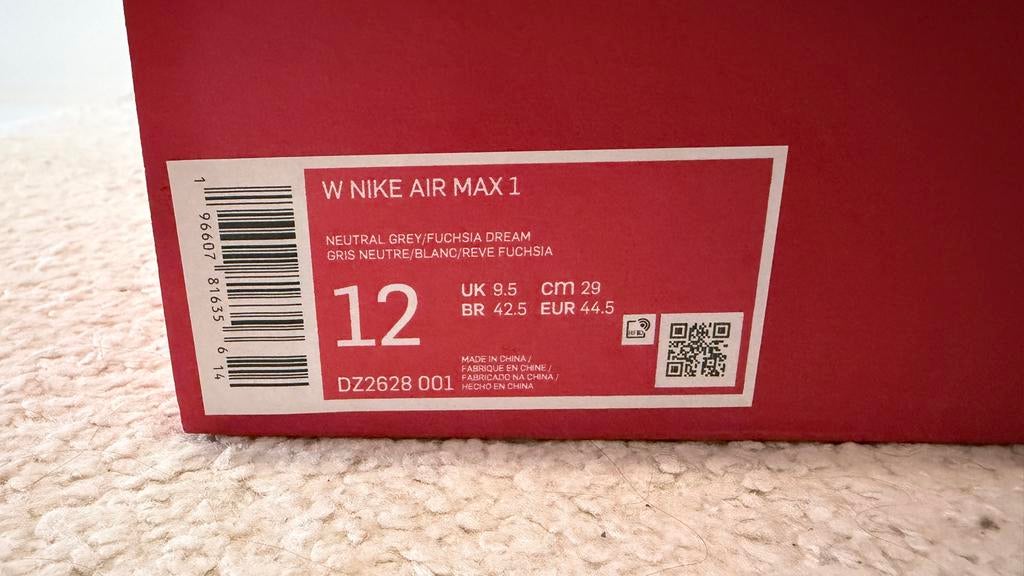 Nike Air Max 1 W Neutral Grey Fuchsia Dream - Maat 44.5, Ophalen of Verzenden, Nieuw, Overige kleuren, Sneakers of Gympen