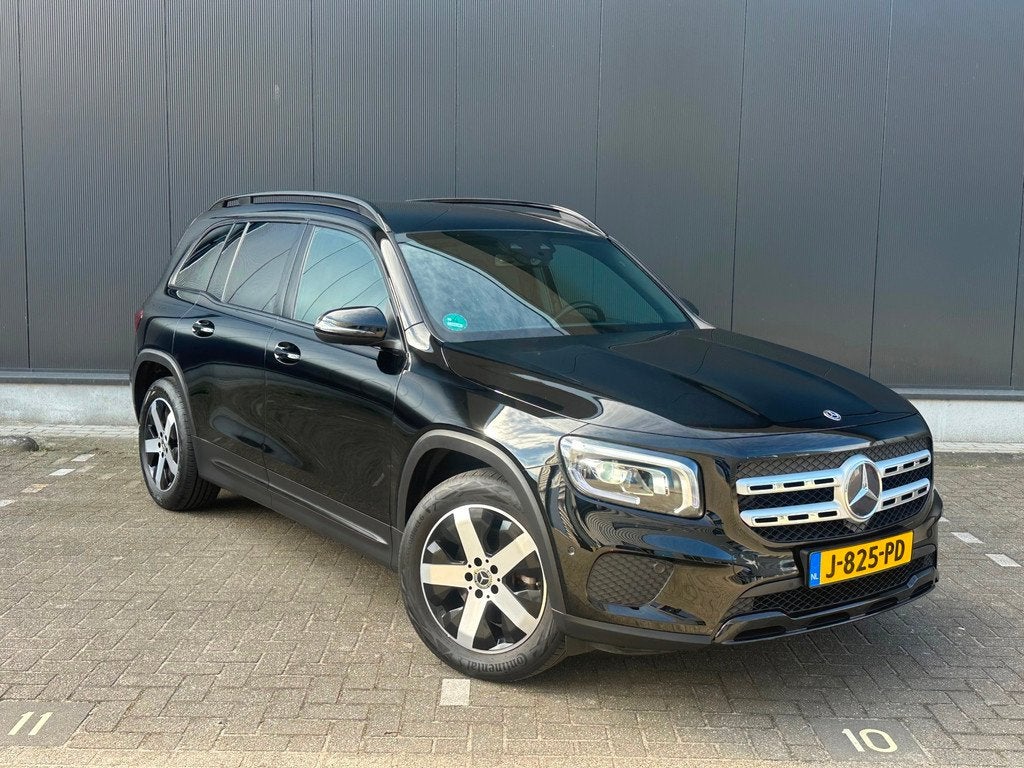 Mercedes-Benz GLB 200 / NL-auto / Dealer onderh / N.A.P.!, Auto's, Mercedes-Benz, 4 cilinders, Bedrijf, Automatische klimaatregeling