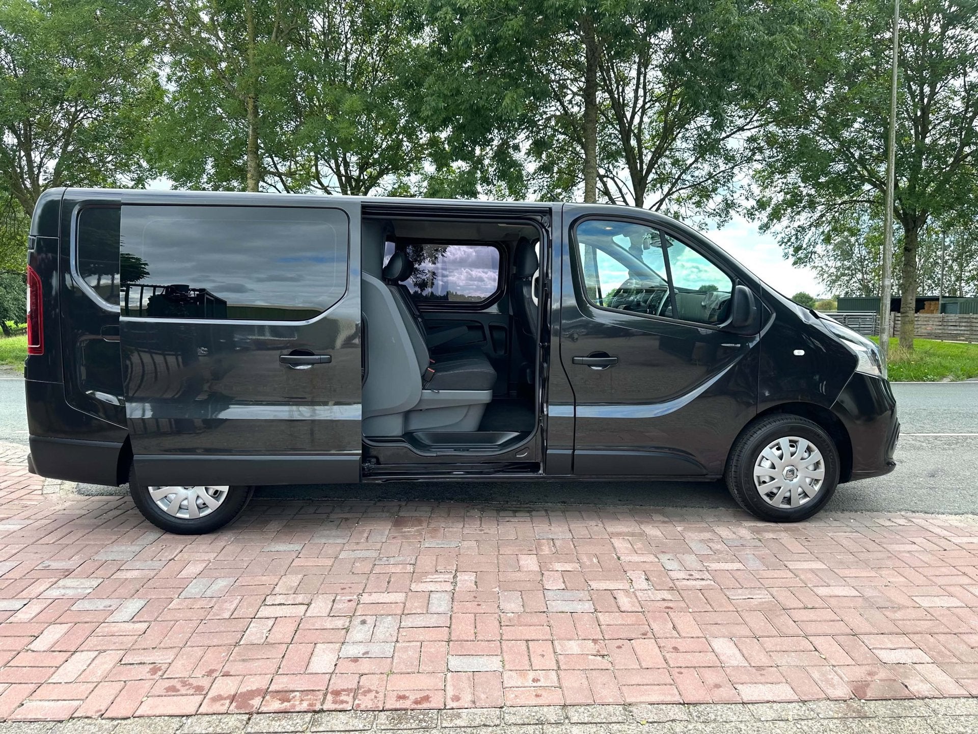 Renault Trafic 1.6 dCi T29 L2H1 Dubbele Cabine Euro 6, Gebruikt, Euro 6, 4 cilinders, 2000 kg