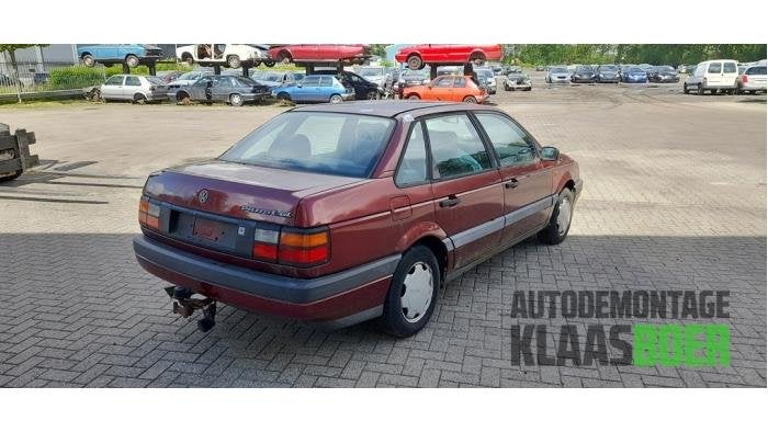 Portier 4Deurs rechts-achter van een Volkswagen Passat, Gebruikt, -, -, Ophalen of Verzenden