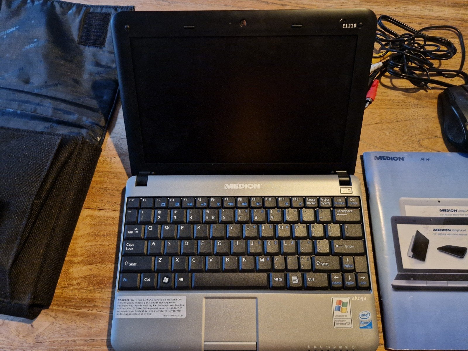 Medion Akoya Netbook - Nieuwstaat, goede batterij, retro, HDD, Minder dan 4 GB, Qwerty, Intel Atom