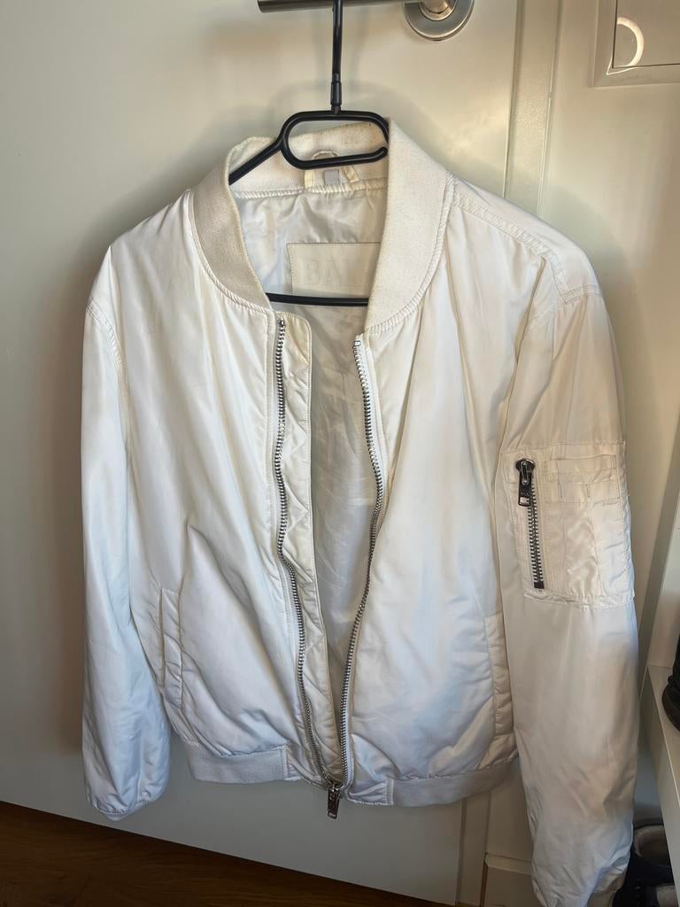 Balr wit bomberjack (M), Ophalen of Verzenden, Gedragen, Maat 48/50 (M), Wit