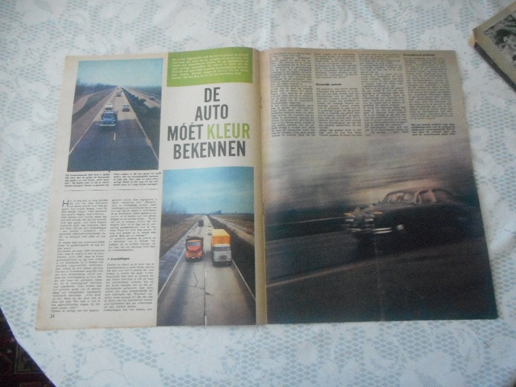 De auto moet kleur bekennen. 1964., Ophalen of Verzenden, 1960 tot 1980, Nederland, Knipsel(s)