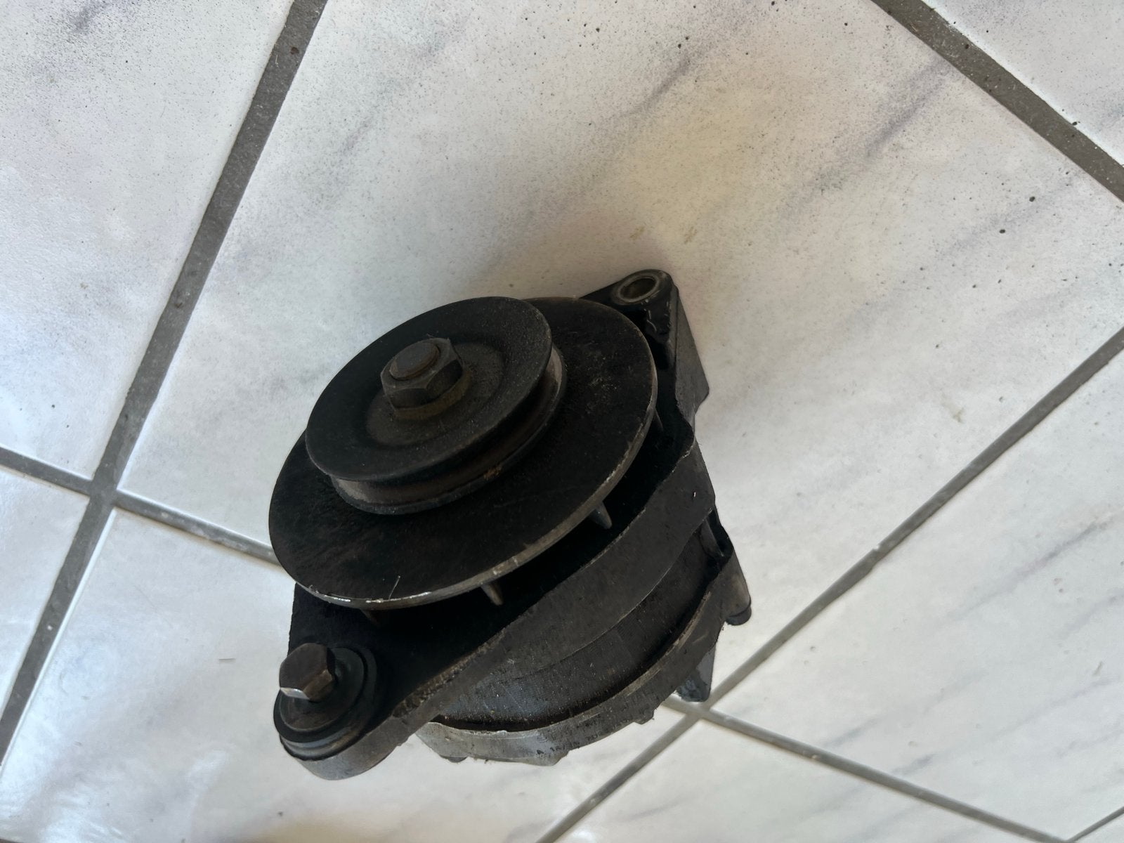 Dynamo / Alternator voor diverse auto's, Watersport en Boten, Ophalen, Gebruikt