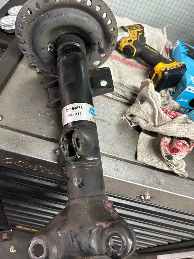 Bilstein Schokdempers (4 stuks) - VNE-G485 & BE3-H785, Ophalen of Verzenden, Gebruikt, Mercedes-Benz