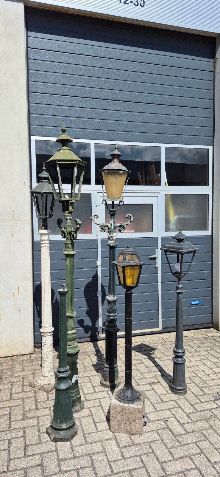 Diversen lantaarnpalen, Tuin en Terras, Buitenverlichting, Ophalen, Netvoeding, Minder dan 50 watt