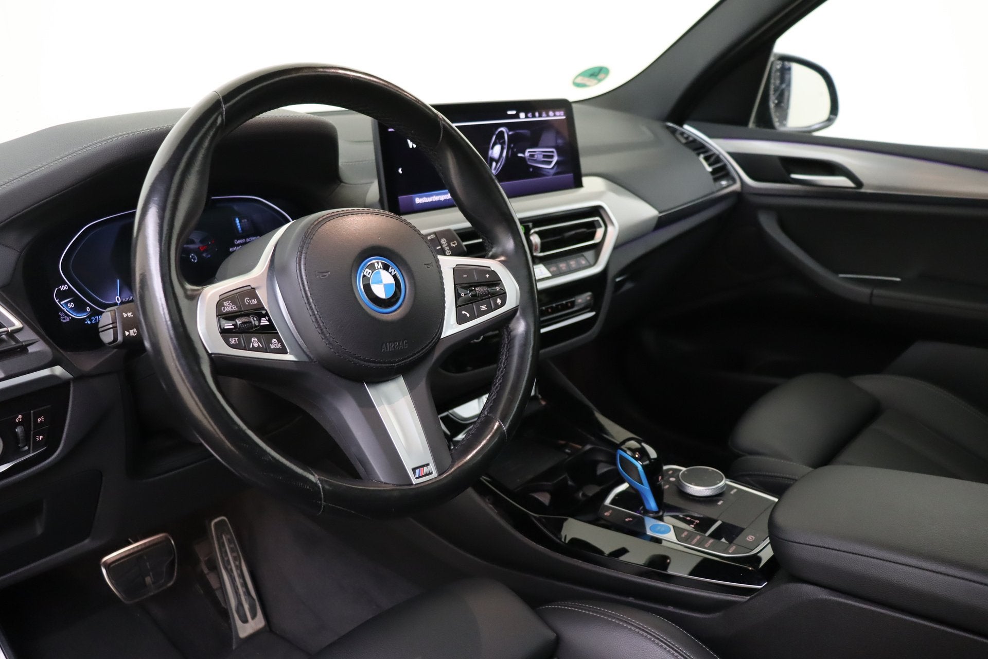 BMW iX3 Executive / Trekhaak / Sportstoelen / Achteruitrijca, Auto's, Dealer onderhouden, Achterwielaandrijving, Gebruikt, Cruise Control