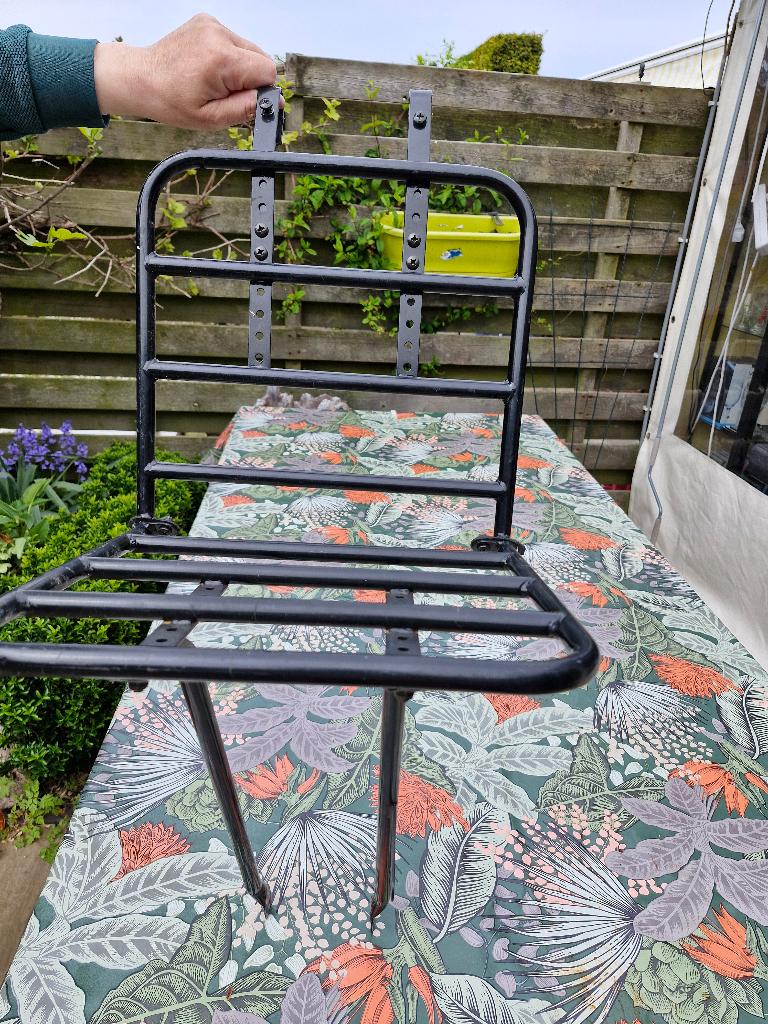 fietsdrager voor een mand, Ophalen, Gebruikt