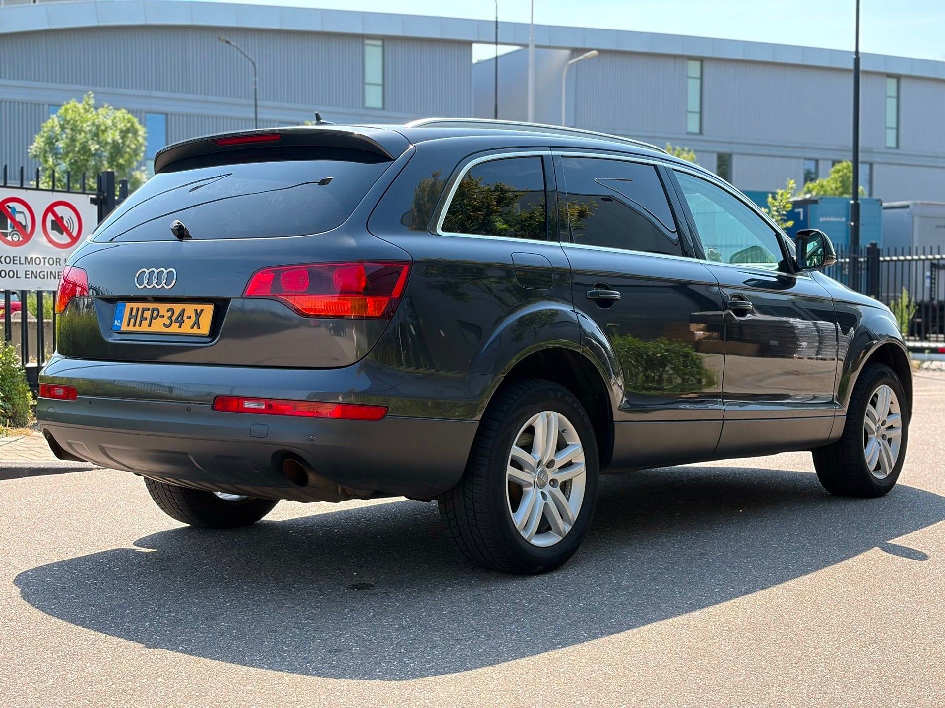Audi Q7 3.6 FSI quattro 5+2 Export, Gebruikt, Zwart, 7 stoelen, 6 cilinders