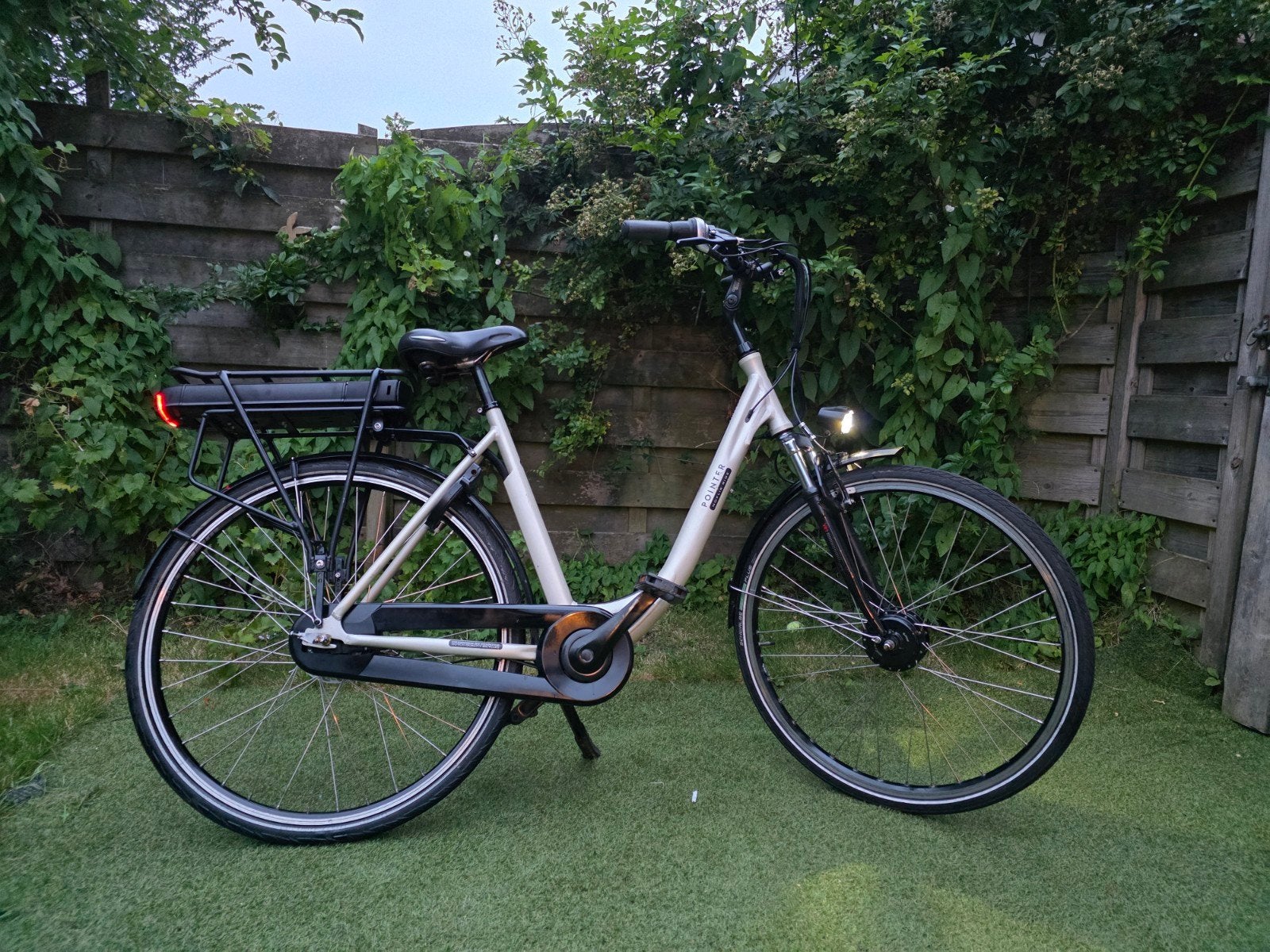 Pointer Noflik Ride e-bike, vernieuwd systeem, €600, Fietsen en Brommers, 47 tot 51 cm, Ophalen, Zo goed als nieuw, Overige merken
