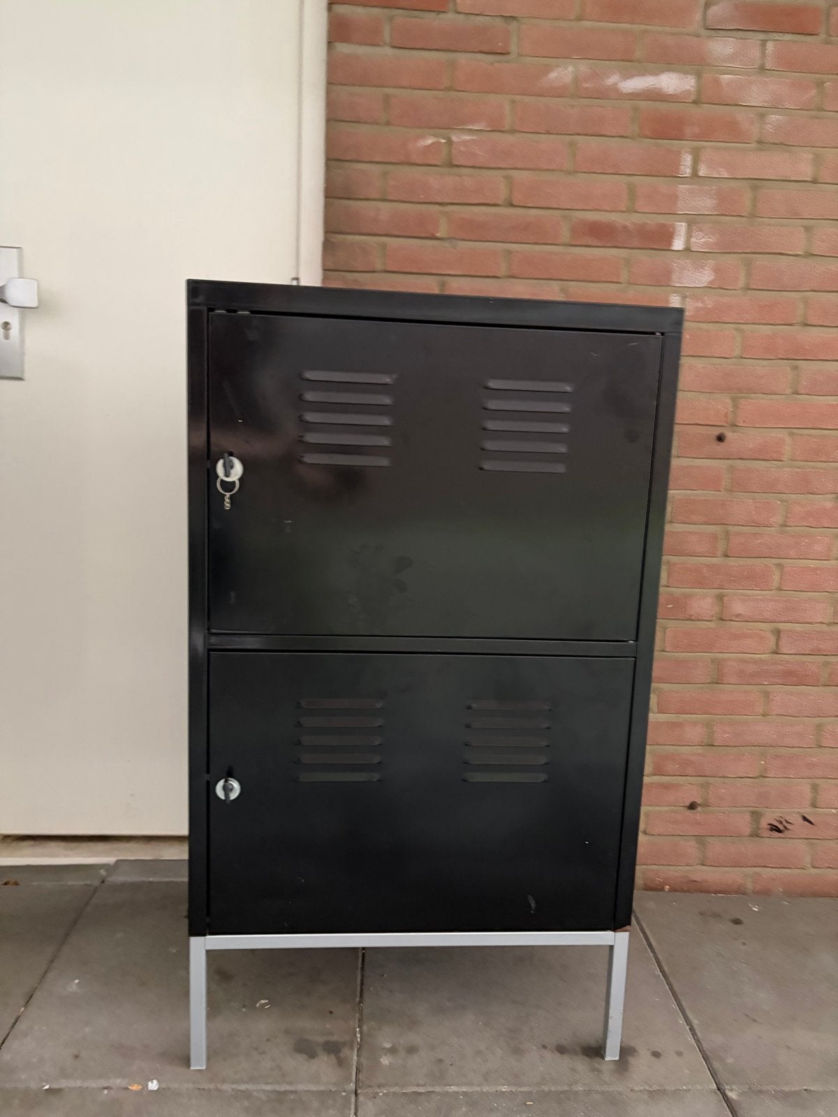 Ikea ps locker kast zwart, Huis en Inrichting, Ophalen, Gebruikt