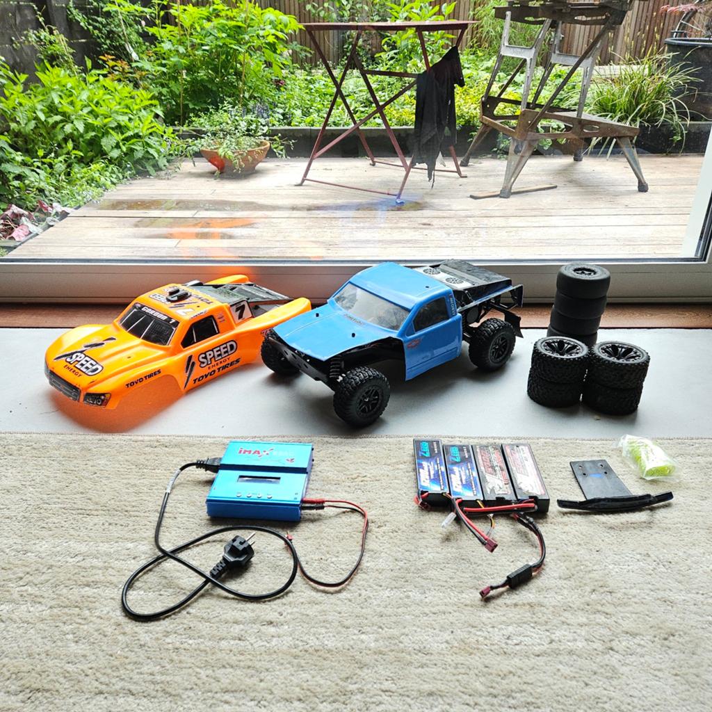 Traxxas Slash 1:10 2WD LCG + Upgrades etc, Elektro, Gebruikt, Auto offroad, Ophalen of Verzenden