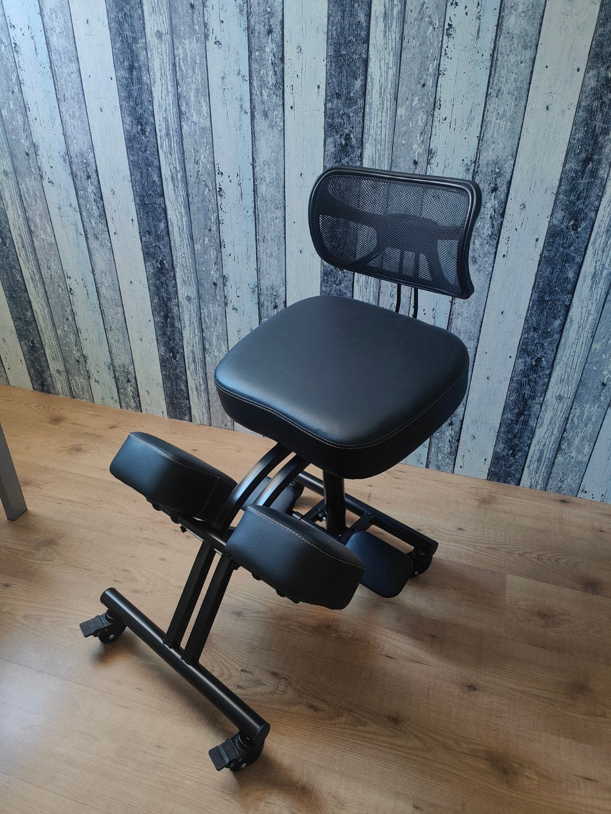 Bureau met bureaustoel, Ophalen, Massagestoel of Kussen