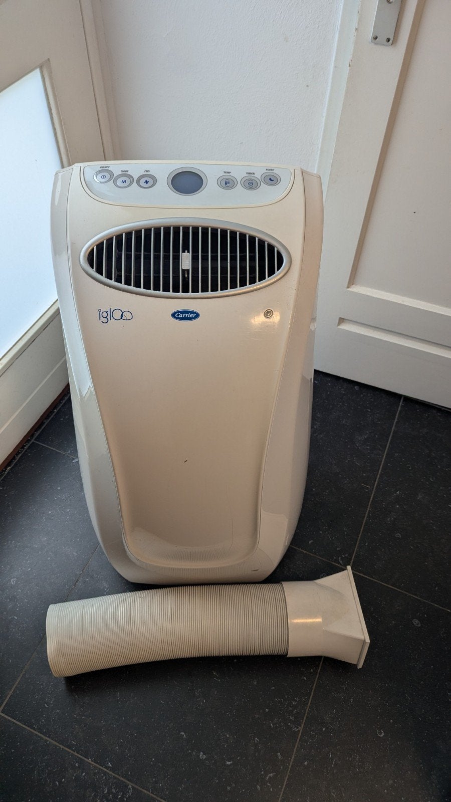 Carrier Igloo Mobiele Airco 3.00 KW met 2 meter slang, Ophalen, Gebruikt, Mobiele airco, 3 snelheden of meer