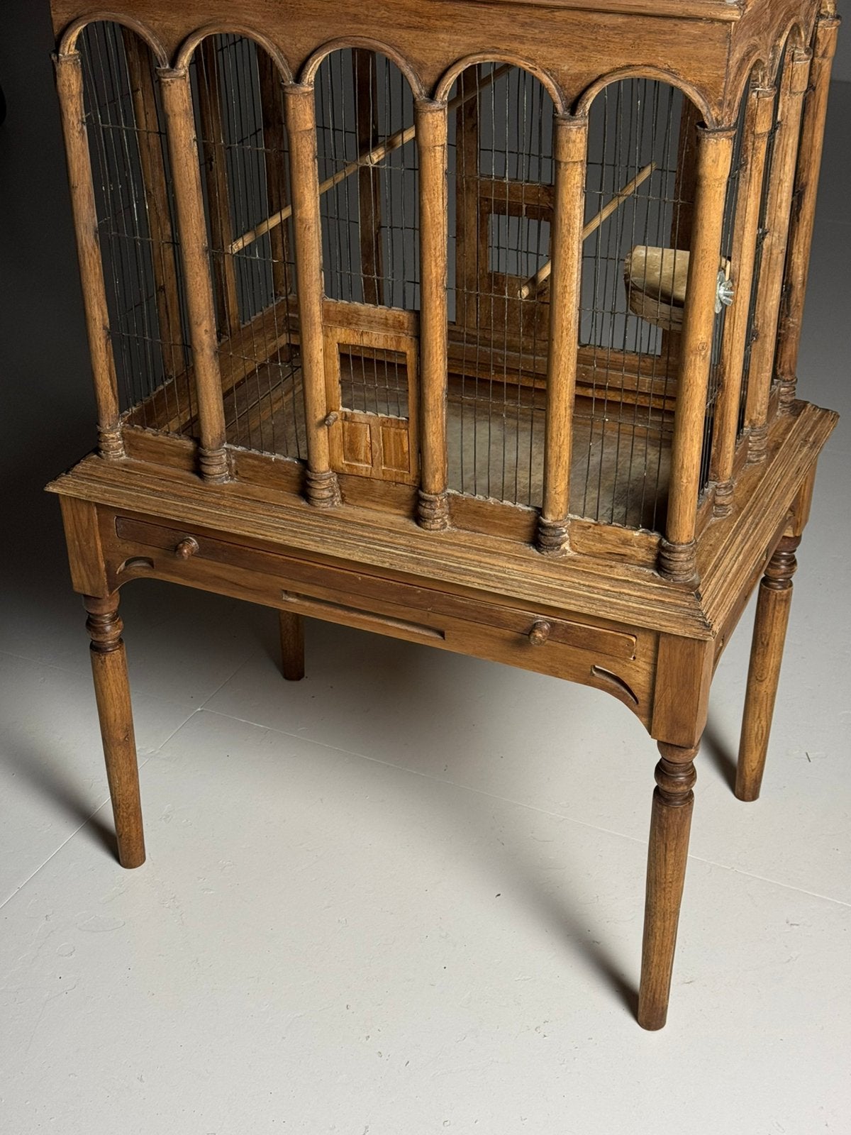 Vintage vogelkooi teak, Ophalen, Zo goed als nieuw, Metaal, Vogelkooi