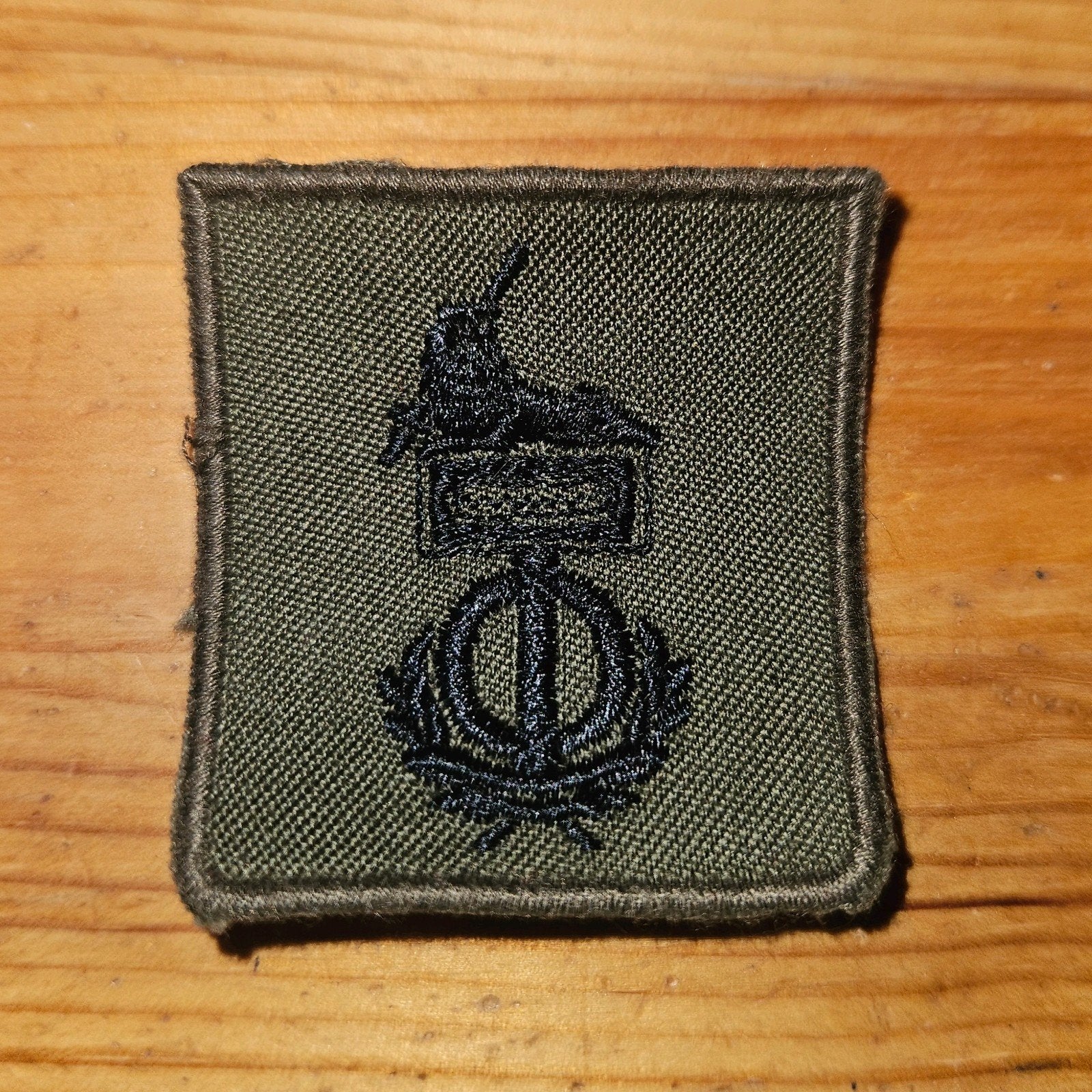 Borstembleem Groepswaardering, Ophalen of Verzenden, Landmacht, Nederland, Embleem of Badge