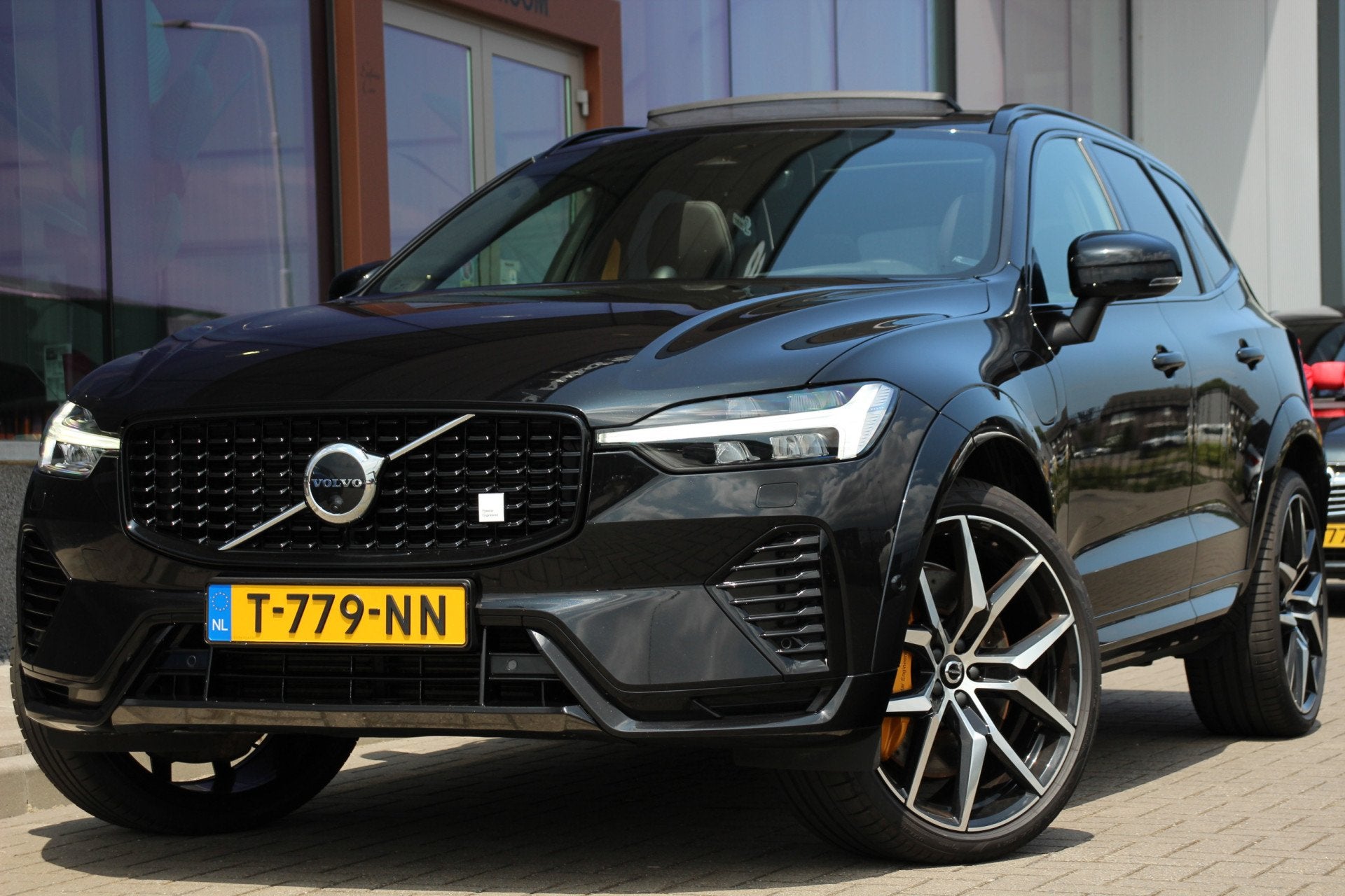 Volvo XC60 2.0 T8 AWD Polestar Engineered | Bowers & Wilkins, Auto's, Automaat, 145 pk, Gebruikt, Euro 6