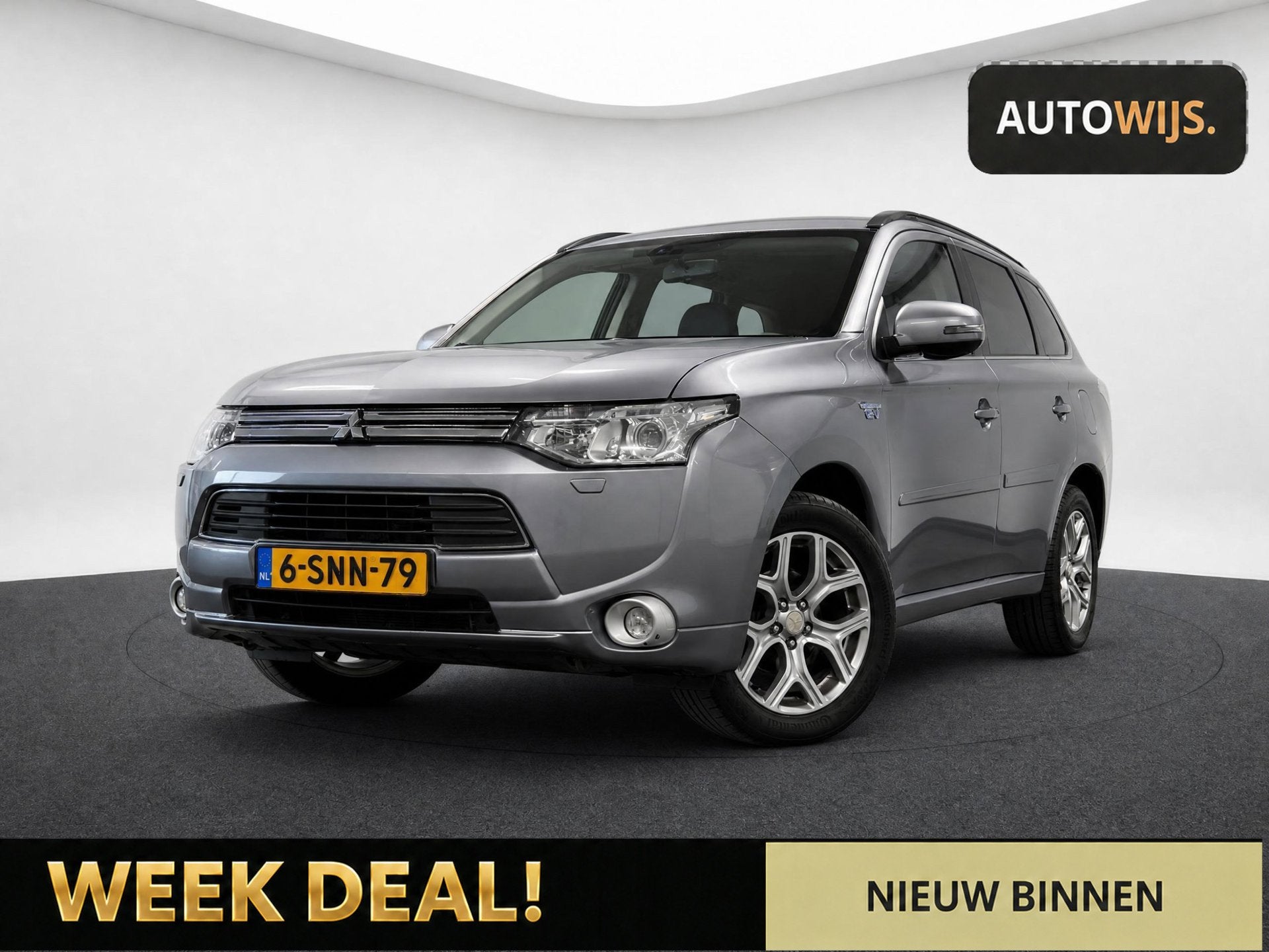 Mitsubishi Outlander 2.0 PHEV Instyle|LEDER|PANO|CAMERA|TREK, Auto's, Automaat, 135 pk, Zwart, 4 cilinders
