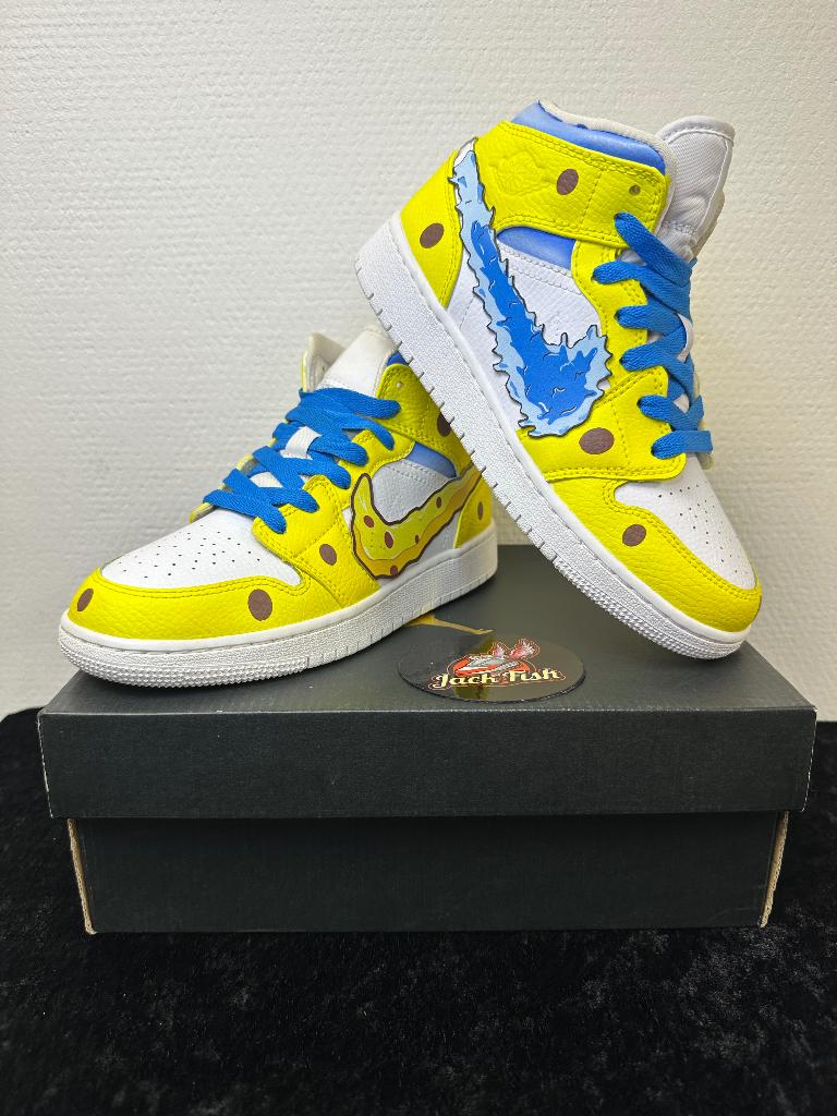 Nike Air Jordan Mid - Cheesy - size 35,5, Kinderen en Baby's, Kinderkleding | Schoenen en Sokken, Jongen of Meisje, Schoenen, Nieuw
