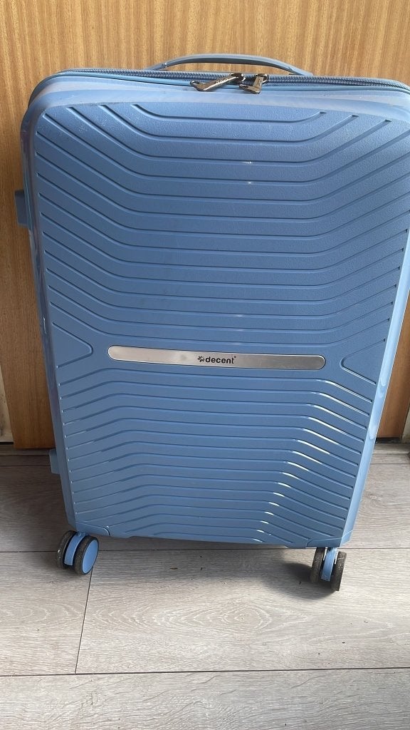 Zo goed als nieuw! Decent Middelmaat Koffer Trolley, Hard kunststof, Ophalen of Verzenden, Zo goed als nieuw, 70 cm of meer