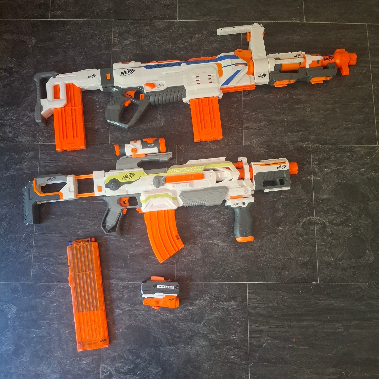 Diverse nerf modulus geweren + attachments, Ophalen of Verzenden, Zo goed als nieuw
