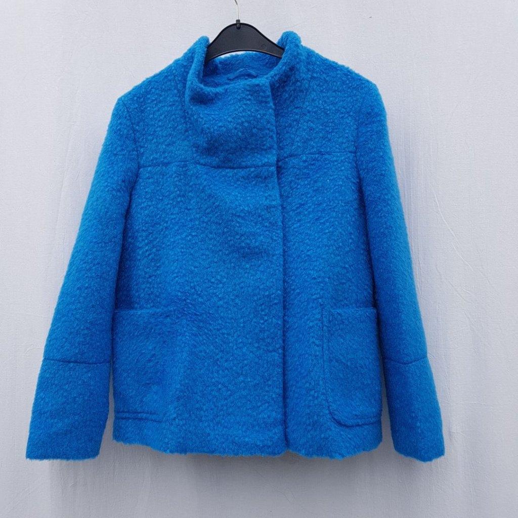 Mooie blauwe dames winter jas. Mt 36. Merk Atmosphere, Kleding | Dames, Blauw, ., Ophalen of Verzenden, Zo goed als nieuw