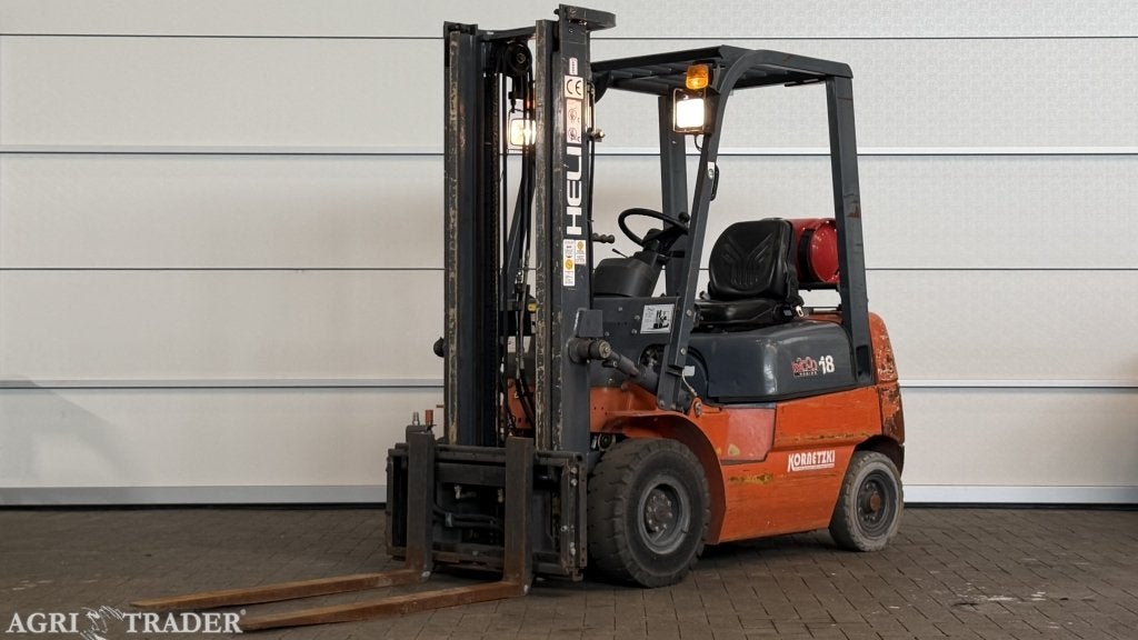 LPG heftruck Heli CPYD18, Zakelijke goederen, Machines en Bouw | Heftrucks en Intern transport, LPG, Heli, -, Niet opgegeven