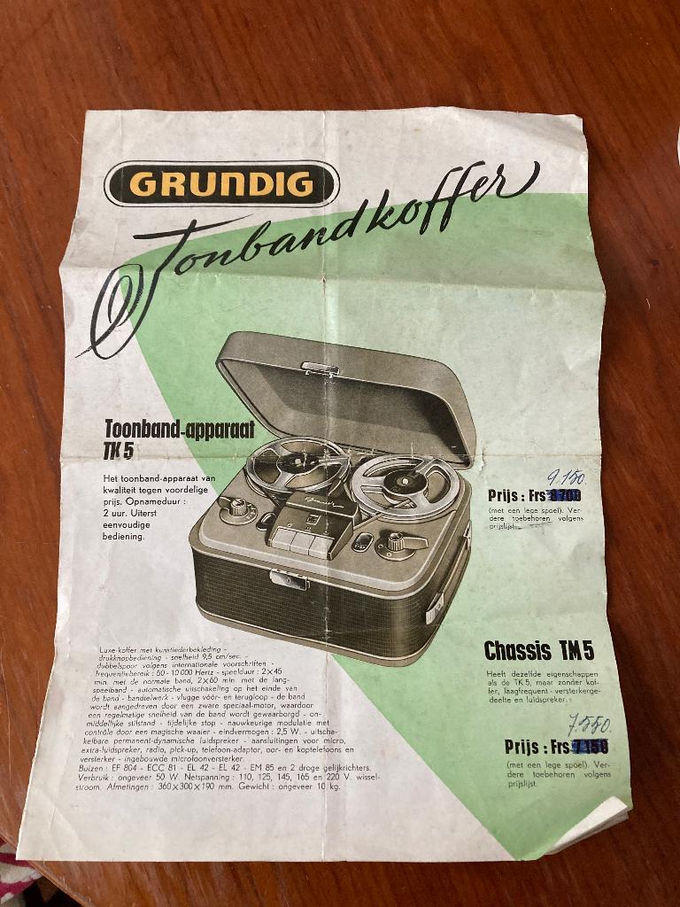 Bandrecorder folder prijs lijst grundig, Ophalen of Verzenden, Bandrecorder