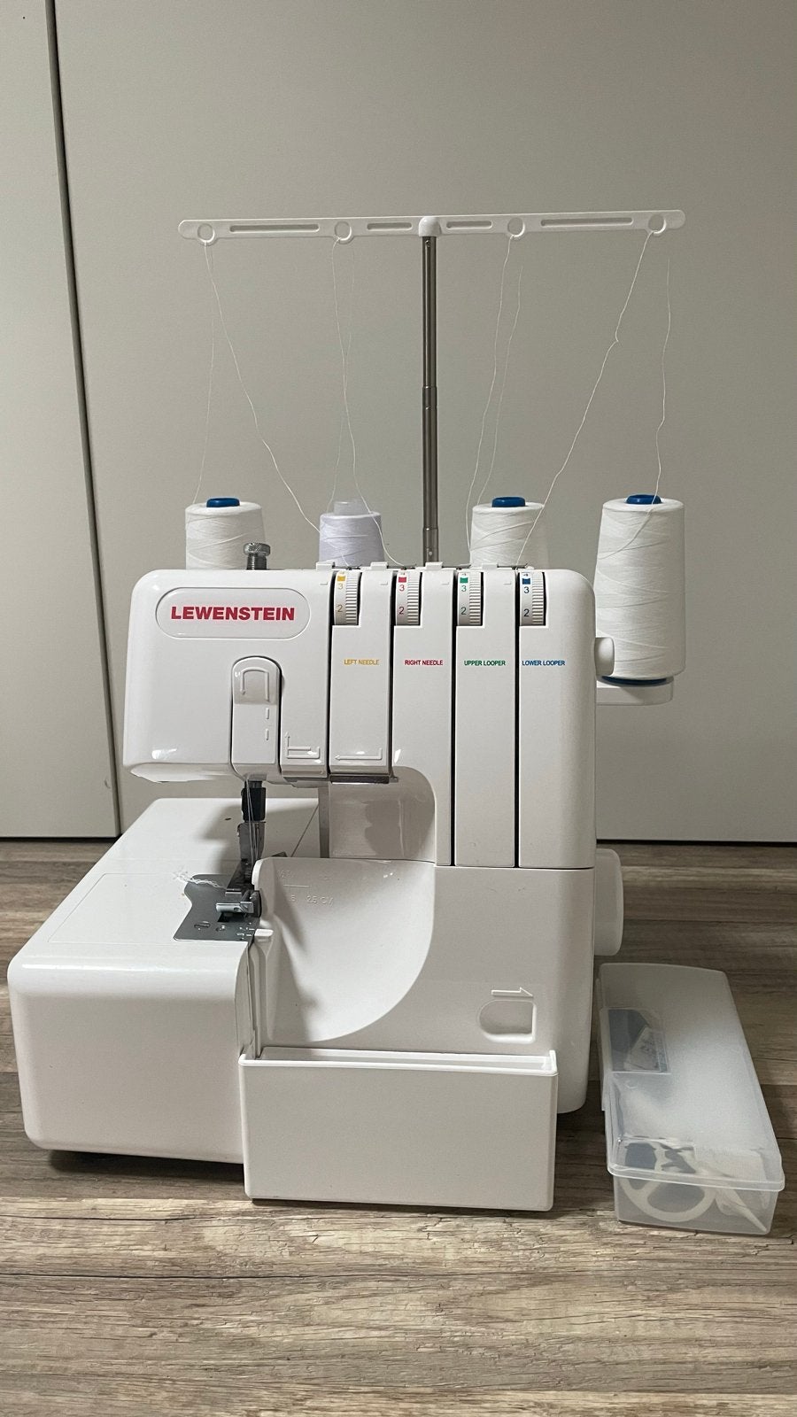 Lewenstein Lockmachine Multilock 700de met accessoires, Ophalen of Verzenden, Zo goed als nieuw, Lockmachine, Lewenstein