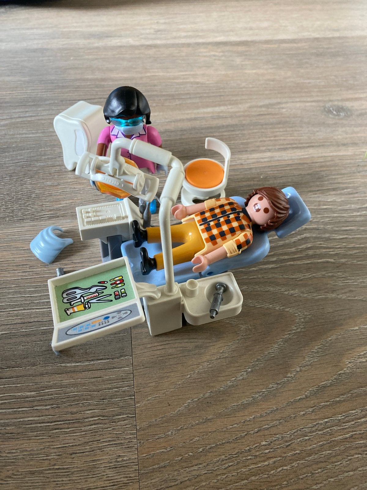 Playmobil Tandarts Praktijk Set 70198- Zo goed als nieuw, Complete set, Overige typen, Ophalen of Verzenden, Zo goed als nieuw