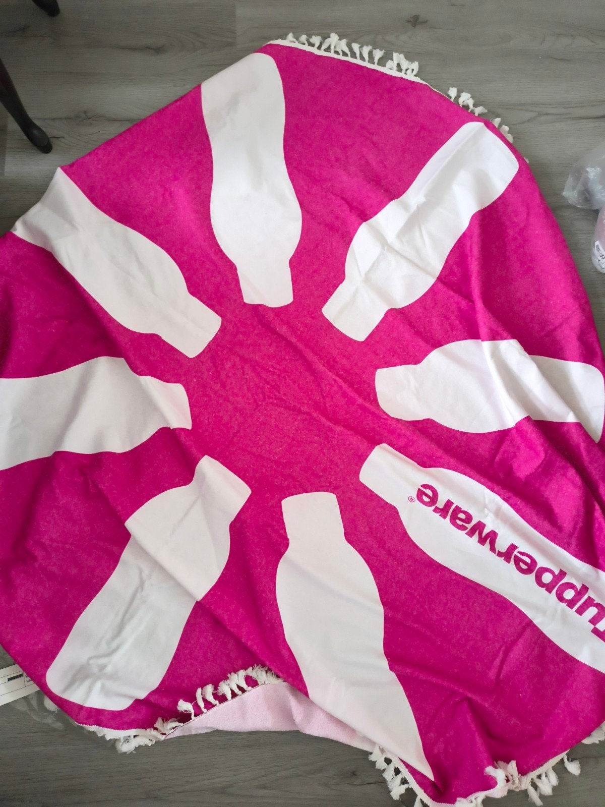 Tupperware strandlaken/picknickkleed roze met flessenpatroon, Ophalen of Verzenden, Nieuw, Overige kleuren, Overige typen