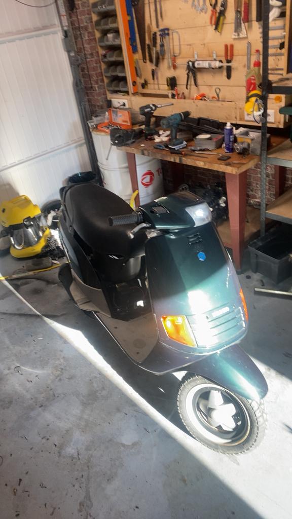 Piaggio skipper 125cc ruilen!!, Fietsen en Brommers, Brommeronderdelen | Scooters, Ophalen, Zo goed als nieuw, Blok, Piaggio