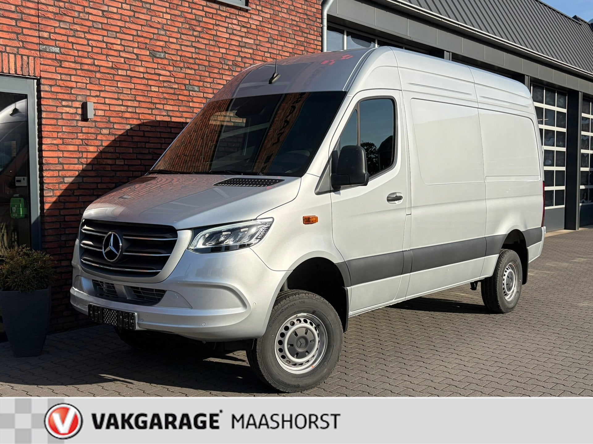 Mercedes-Benz Sprinter 319 4x4 L2/h2 Trek Automaat/Achteruit, Auto's, Automaat, Stof, Gebruikt, Lichtsensor