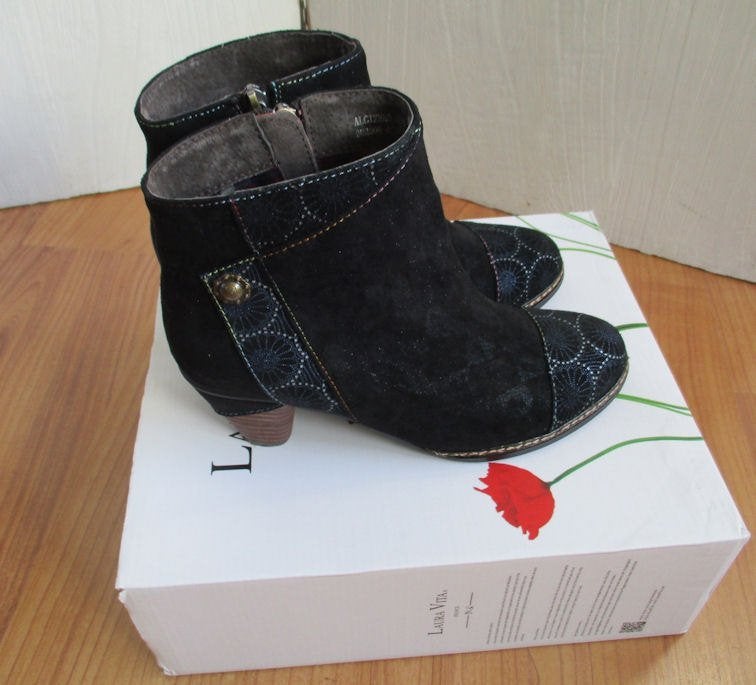 Laura Vita - lage laarsjes - enkellaarsjes, Kleding | Dames, Schoenen, Blauw, Lage of Enkellaarzen, Ophalen of Verzenden, Zo goed als nieuw