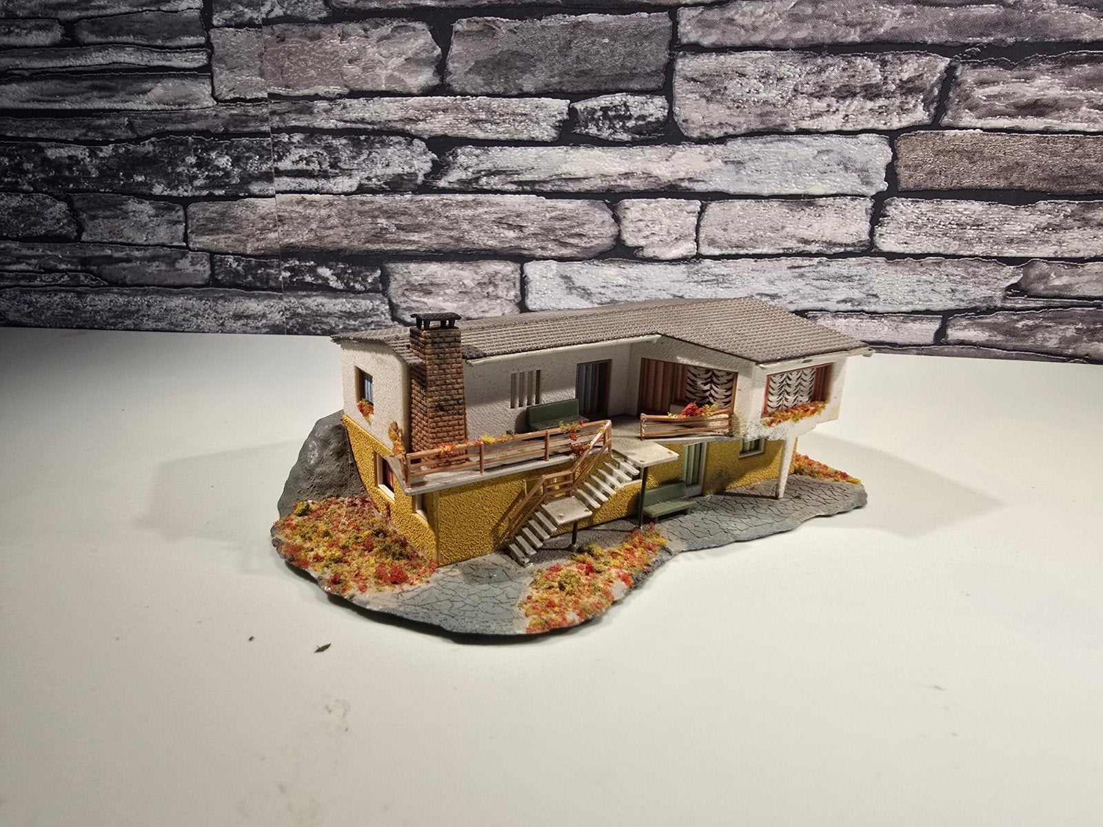 Woning bungalow N spoor modeltrein 1:160, Overige merken, Gebruikt, Gelijkstroom of Wisselstroom, Brug, Tunnel of Gebouw