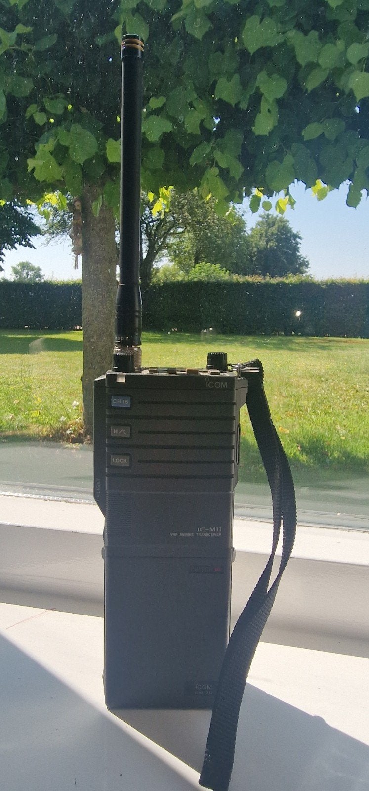 Icom IC-M11 VHF Marine Transceiver - Marifoon, Telecommunicatie, Nieuw, 15 km of meer, Ophalen of Verzenden, Portofoon of Walkie-talkie