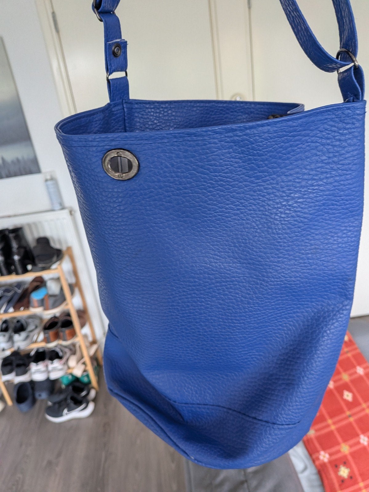 Blauwe schoudertas met textuur, Ophalen, Gebruikt, Blauw, Schoudertasje