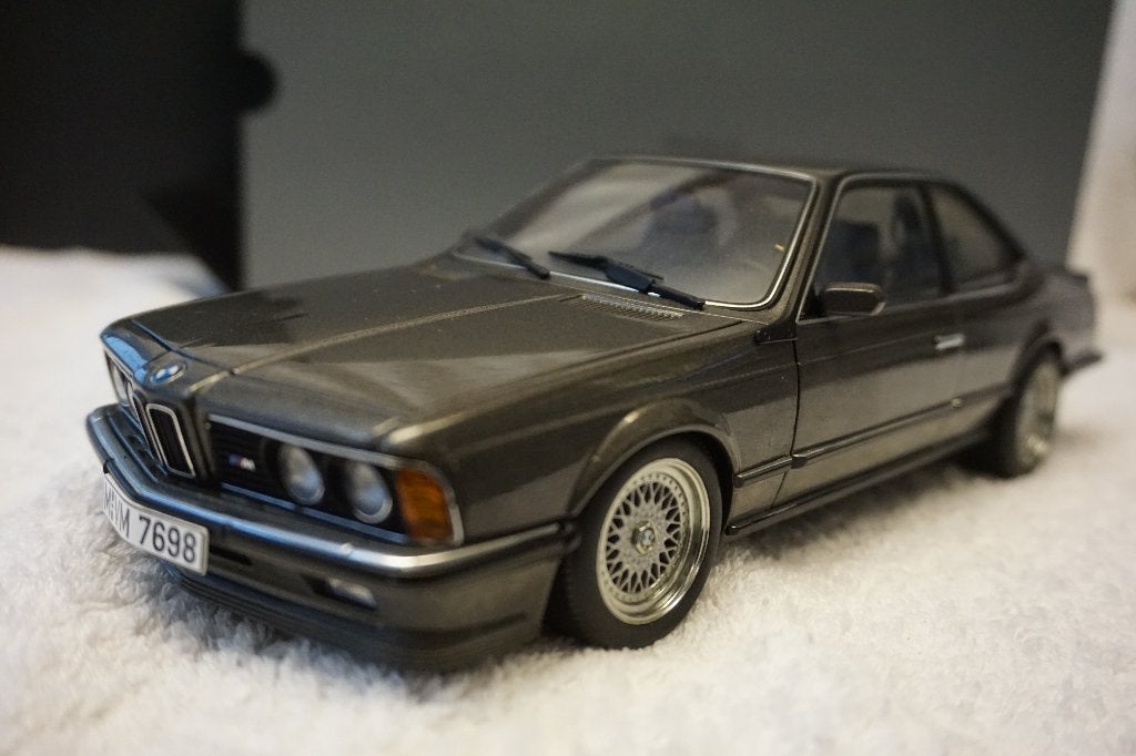 BMW M 635 CSi (E24) antraciet metallic AUTOart 1:18, Ophalen of Verzenden, Zo goed als nieuw, Auto, Autoart
