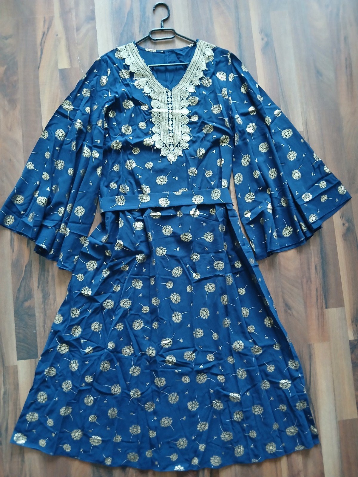 NIEUW! XL Arabische Jellaba Abaya kaftan Jurk met Goud, Kleding | Dames, Blauw, Maat 46/48 (XL) of groter, Nieuw, Ophalen of Verzenden