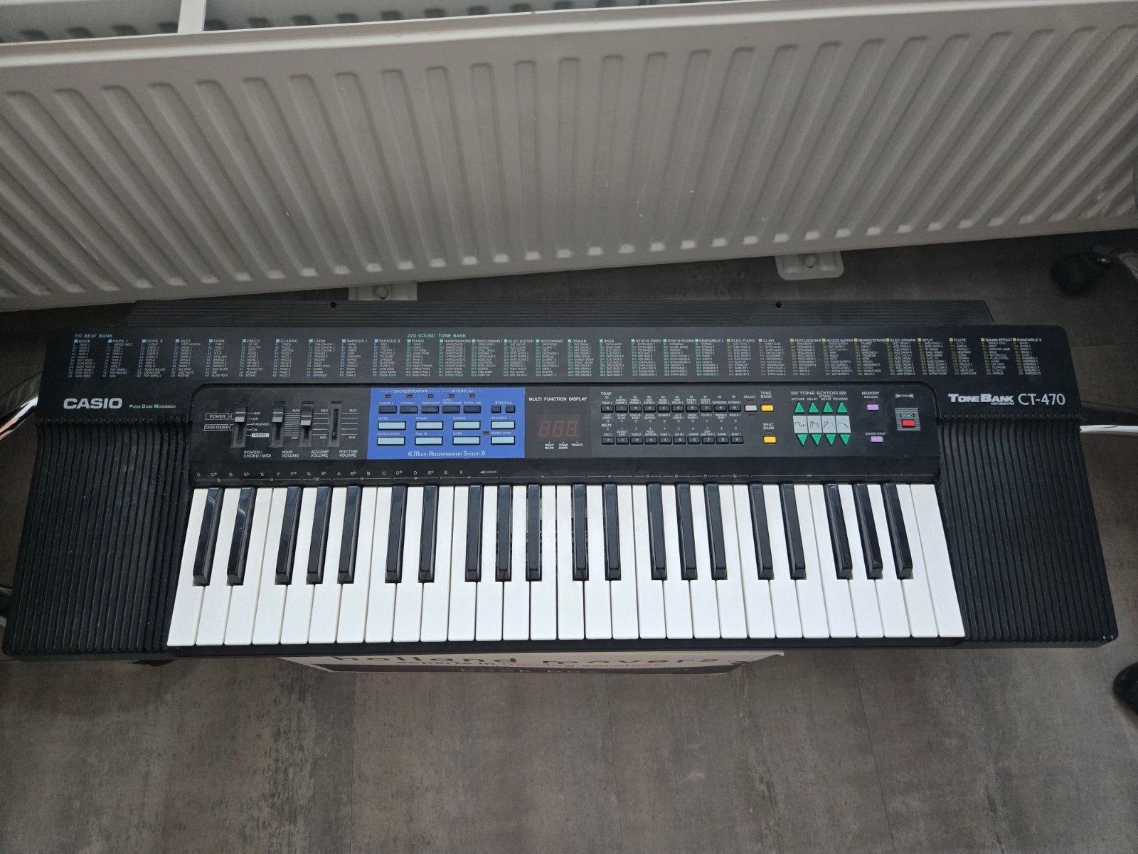 Casio CT-470 Tone Bank Keyboard - Vintage Synthesizer, Muziek en Instrumenten, Keyboards, Ophalen, Gebruikt, 49 toetsen, Casio