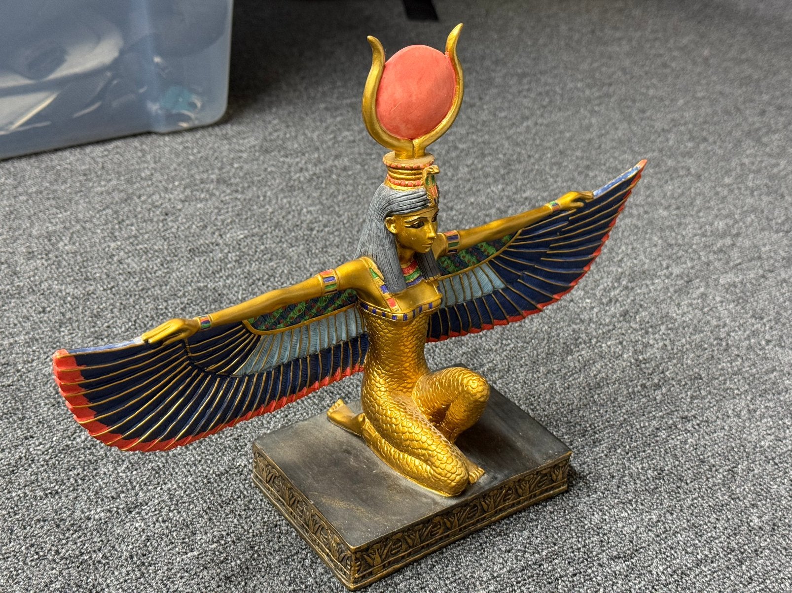 Egyptian collection beeld Isis, Verzamelen, Beelden en Beeldjes, Ophalen of Verzenden, Zo goed als nieuw, Mens