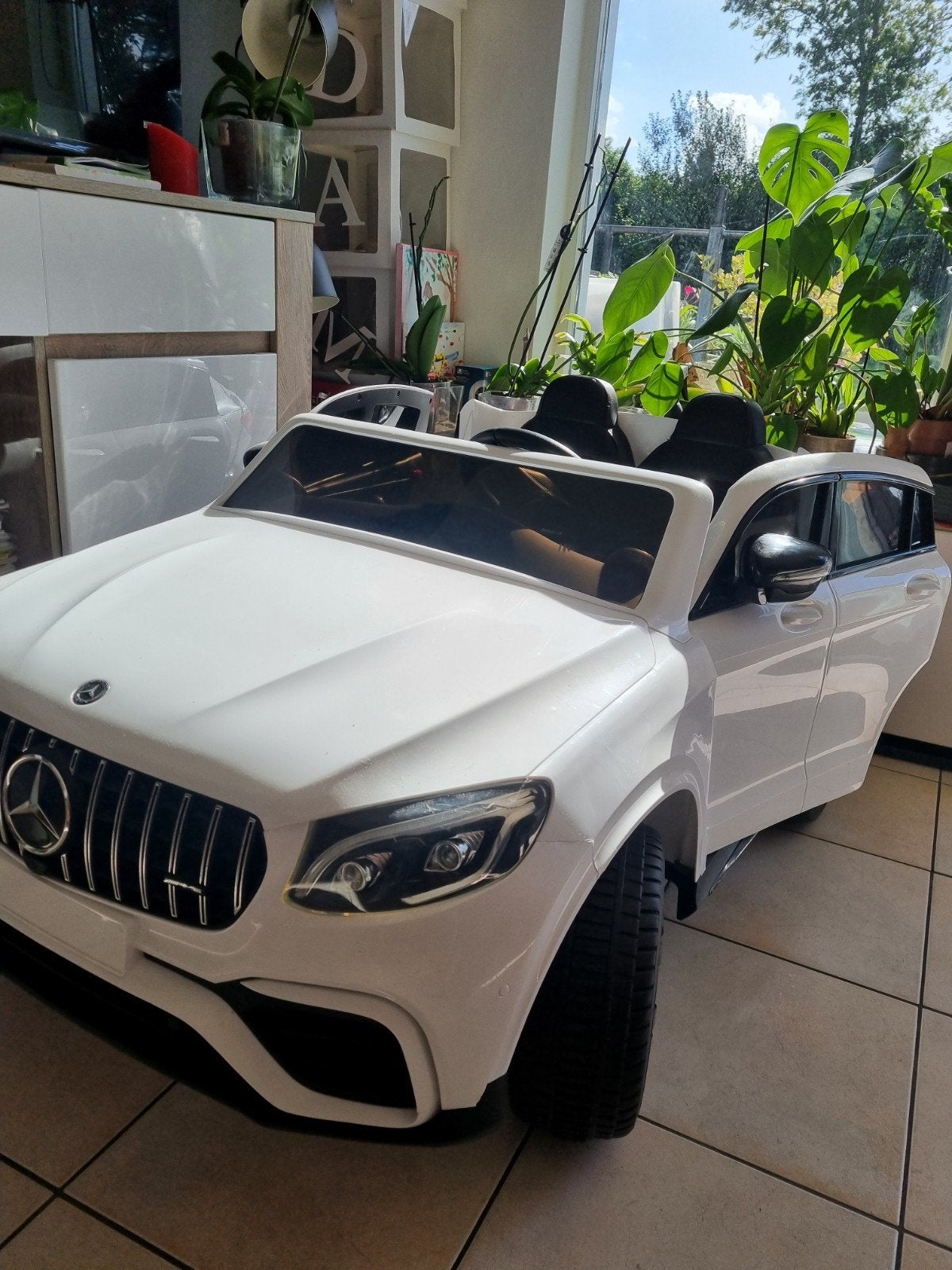 Elektrische kinderauto Mercedes-Benz GLC Coupé, Kinderen en Baby's, Speelgoed | Buiten | Voertuigen en Loopfietsen, Ophalen of Verzenden