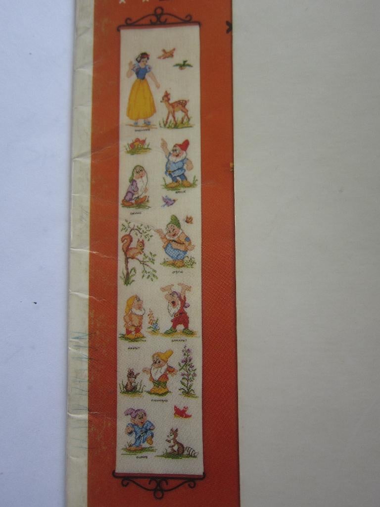 borduurpatroon Walt Disney groeimeters, Ophalen of Verzenden, Zo goed als nieuw, Handborduren, Patroon