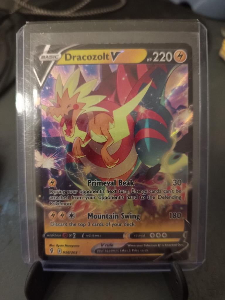 Dracozolt V Pokémon kaart 058/203, Ophalen of Verzenden