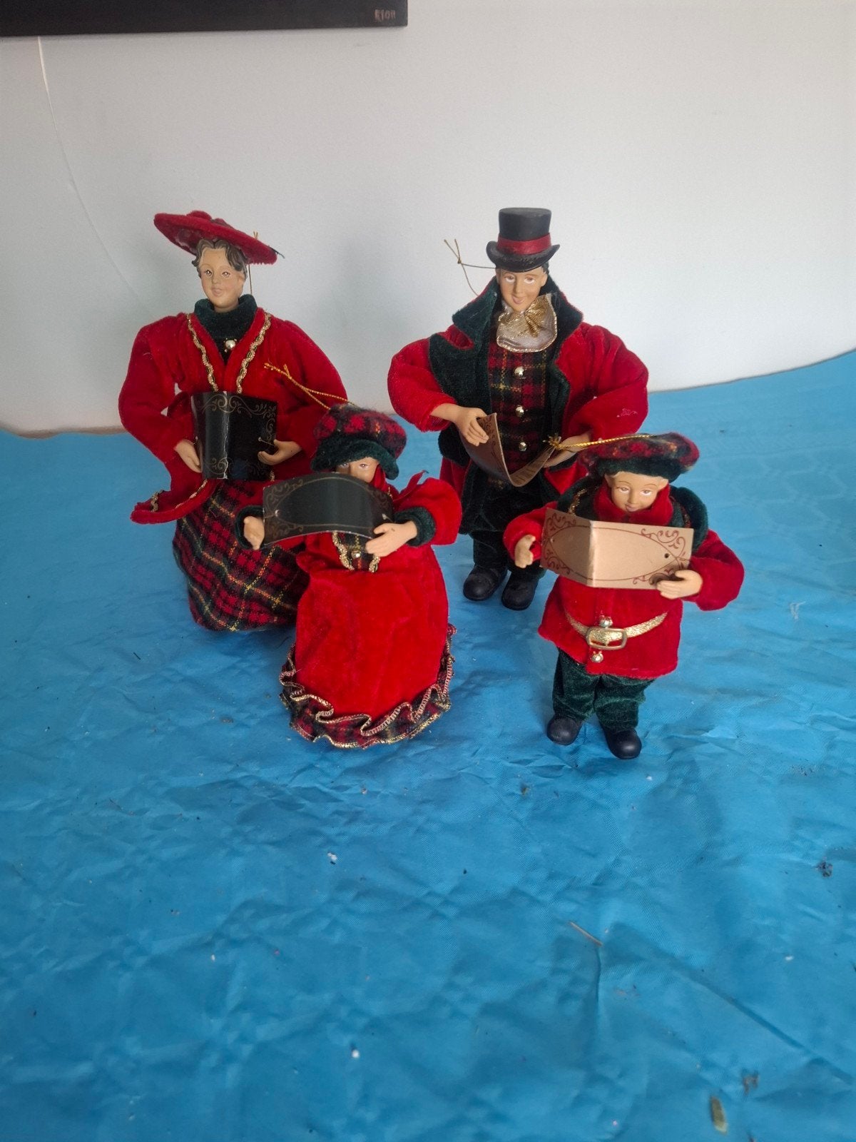 Dickensville Poppen Set - Kerstdecoratie, Verzamelen, Ophalen of Verzenden, Zo goed als nieuw, Pop
