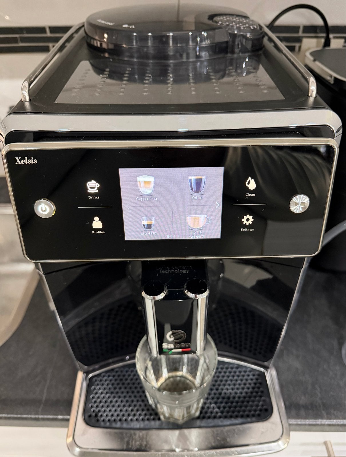 Saeco Xelsis Deluxe SM7680 Volautomatische Espressomachine, Witgoed en Apparatuur, Ophalen of Verzenden, Gebruikt, Espresso apparaat