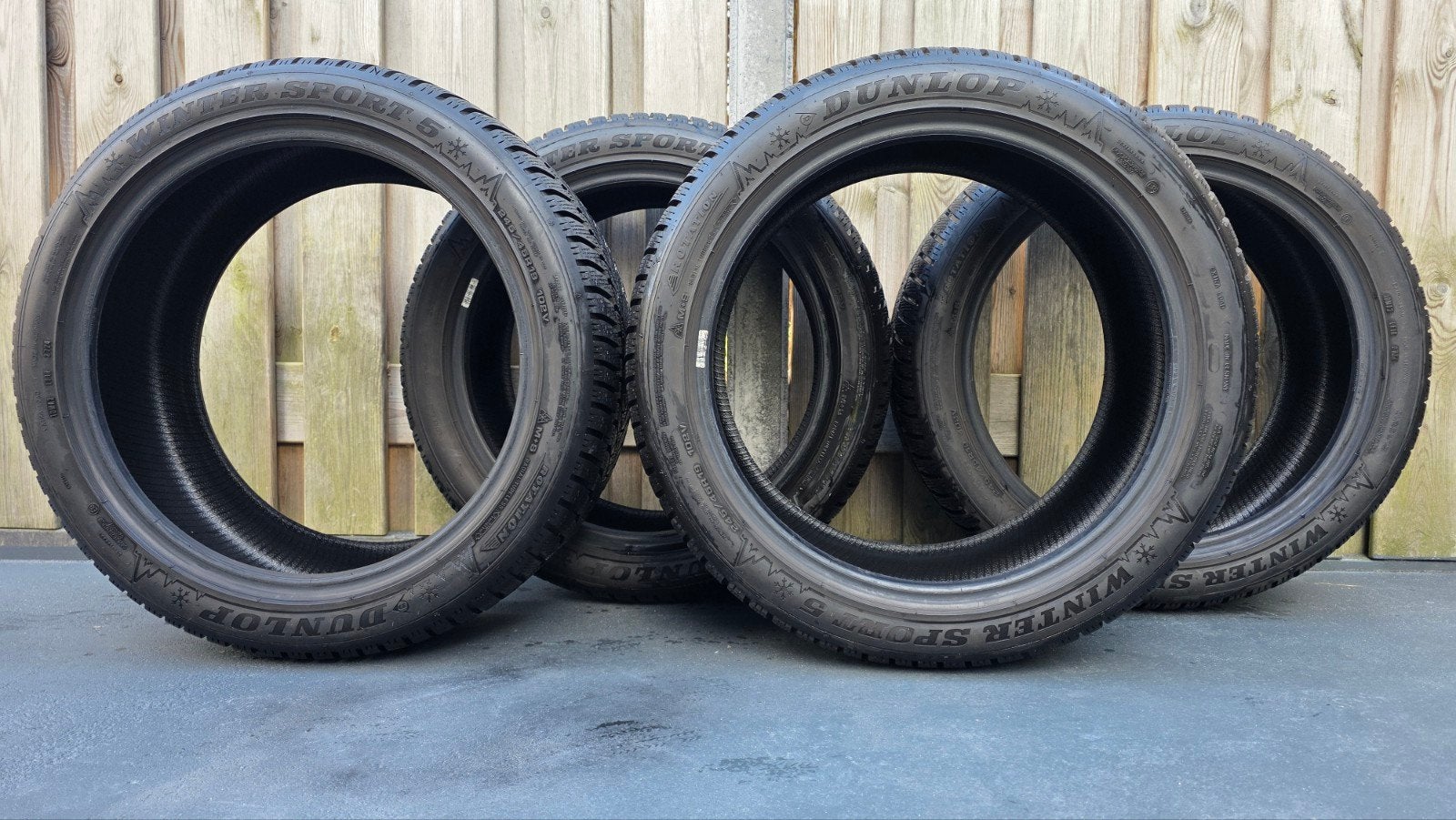 Mooie winterset Dunlop 245 45 19 Wintersport 5, 19 inch, Band(en), Personenwagen, Gebruikt