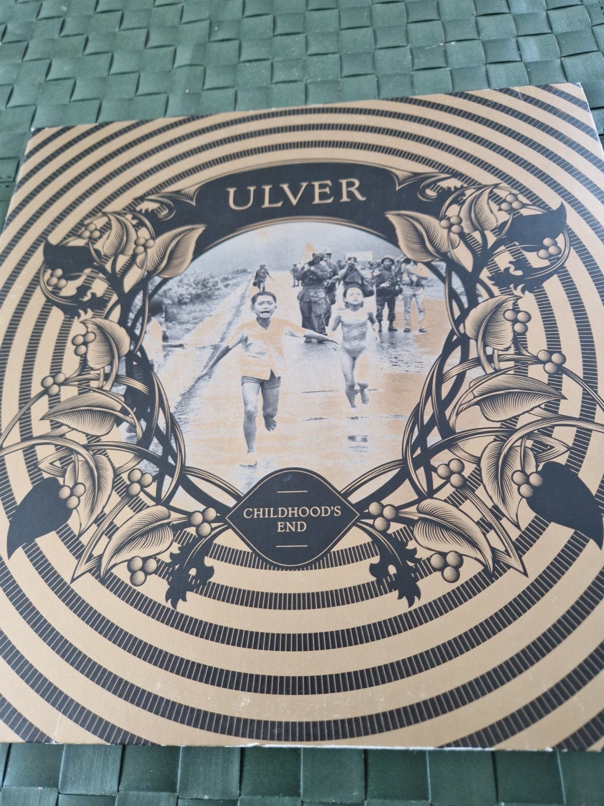 Ulver - Childhood's End LP (2012), Ophalen of Verzenden, Zo goed als nieuw, 12 inch