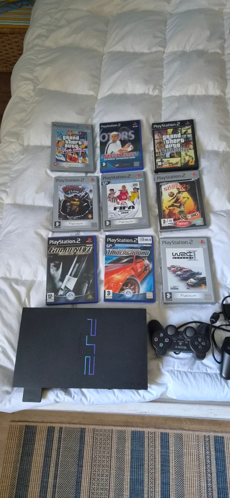 playstation 2 met 9 spellen, Spelcomputers en Games, Ophalen of Verzenden, Gebruikt, Zwart, Met 2 controllers