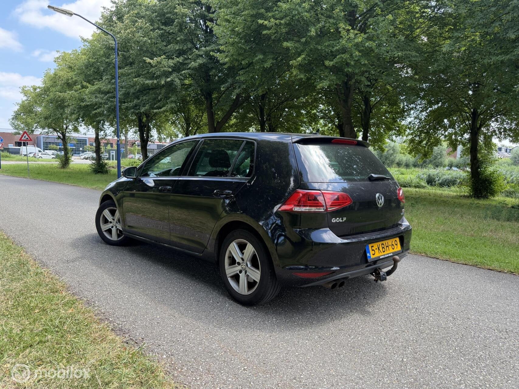 Volkswagen Golf 1.4 TSI ACT Highline*AUTOMAAT*NAVI*BLUETOOTH, Stof, Gebruikt, 4 cilinders, Zwart